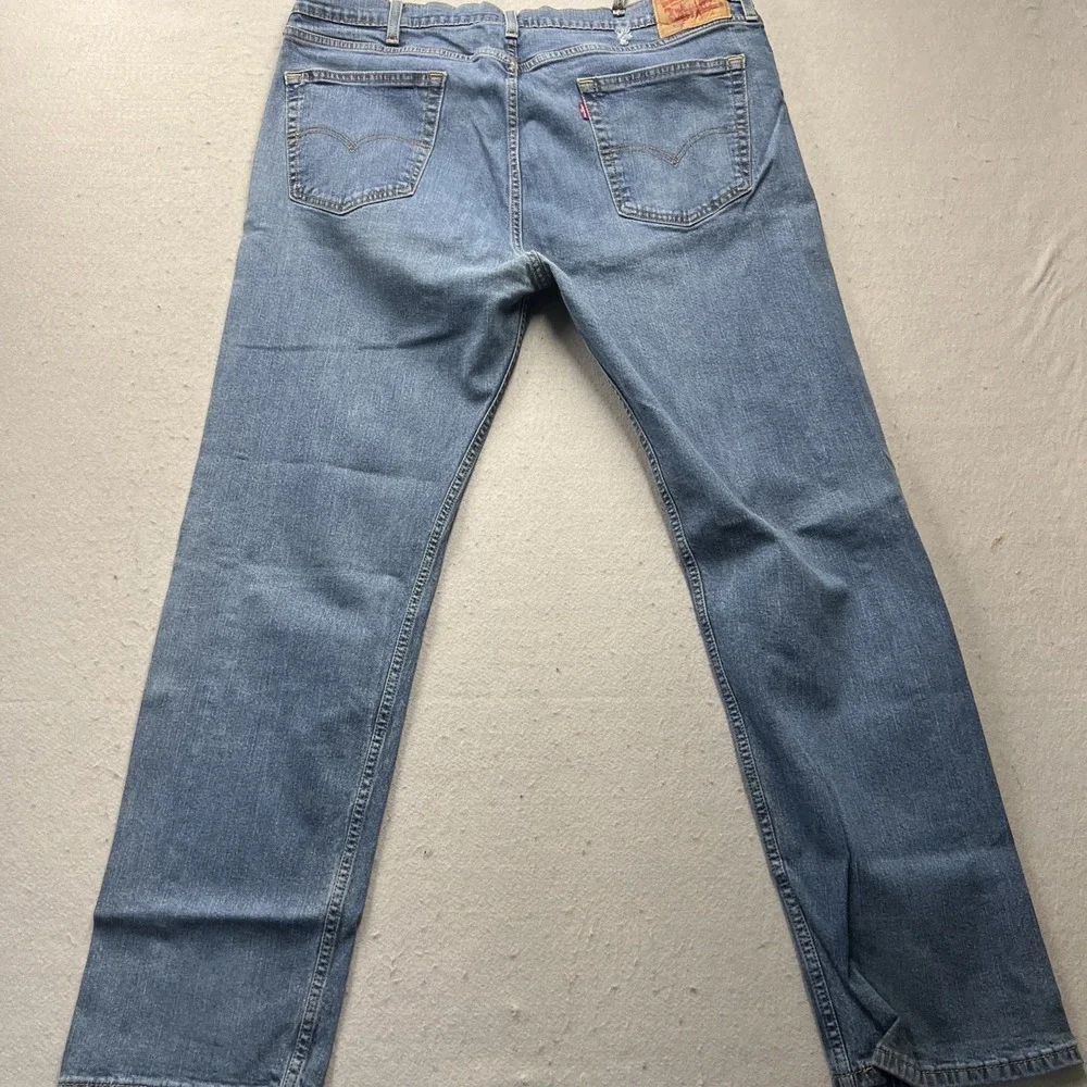 Levi's 505 Straight Jeans 40x32‎ Medium Wash Relaxed Fit Denim Distressed Work